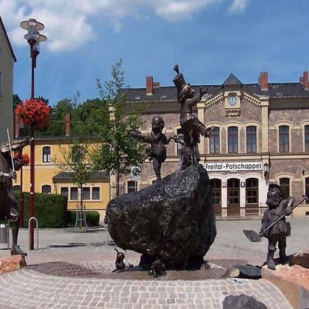 Apartment In Saxony In A Charming Area フライタール エクステリア 写真